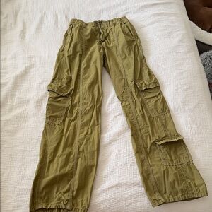 Women’s Zara Olive Cargo Pants